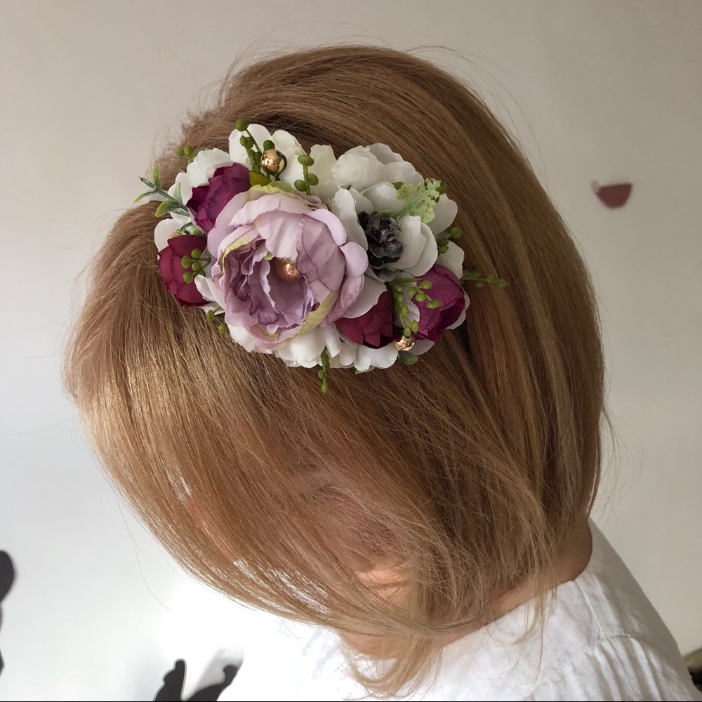 Flowers head band. New